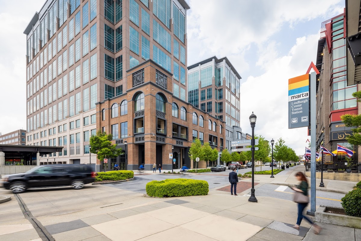Uptown Atlanta Exterior Street