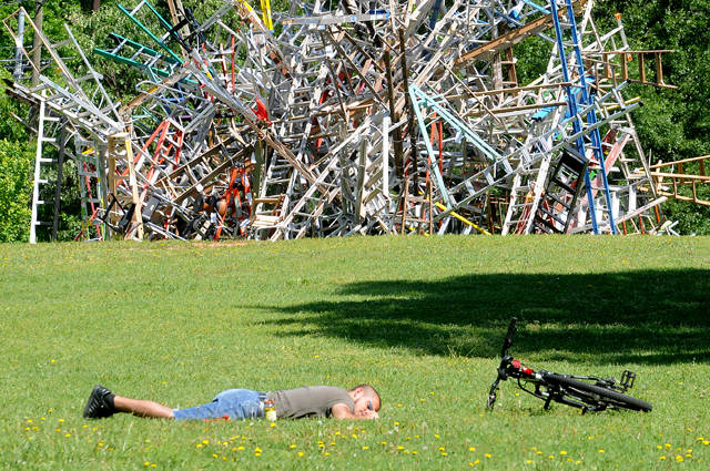 Freedom Park Magnum 2
