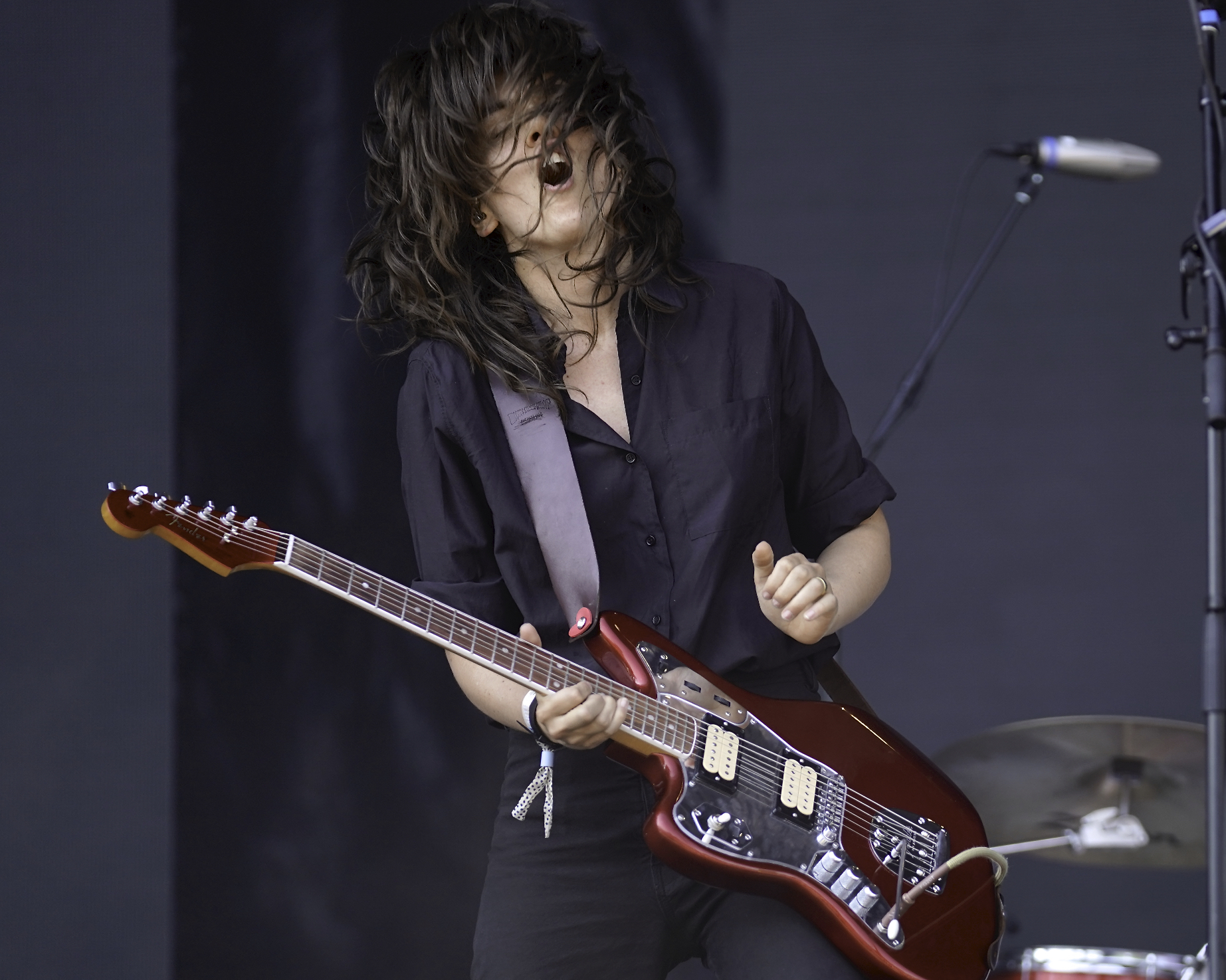 COURTNEY BARNETT 03